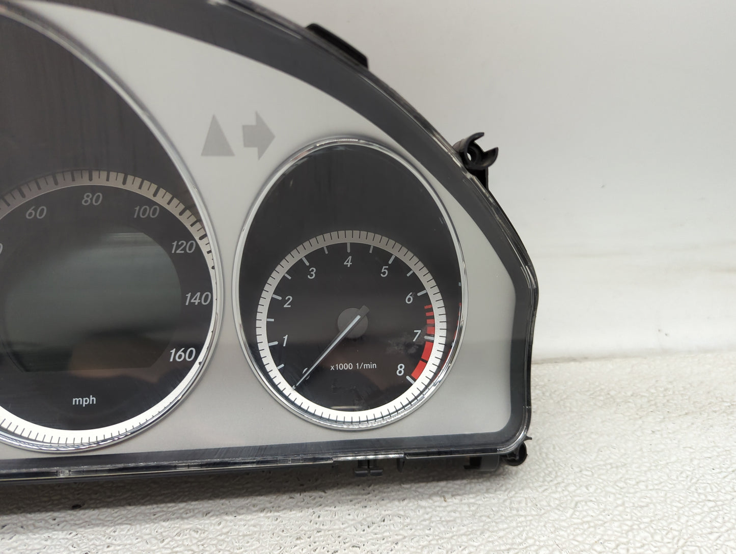 2011 Mercedes-Benz C-Class Instrument Cluster Speedometer Gauges P/N:A2049001505 A2C53414741, A2049013800 Miles:39K Fits OEM
