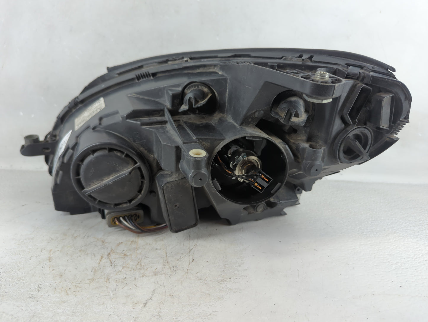 2011 Mercedes-benz C250 Passenger Right Oem Head Light Headlight Lamp - Oemusedautoparts1.com