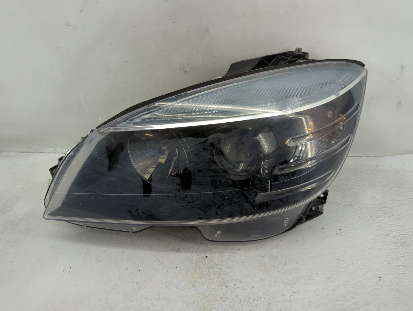 2011 Mercedes-benz C300 Passenger Right Oem Head Light Headlight Lamp - Oemusedautoparts1.com