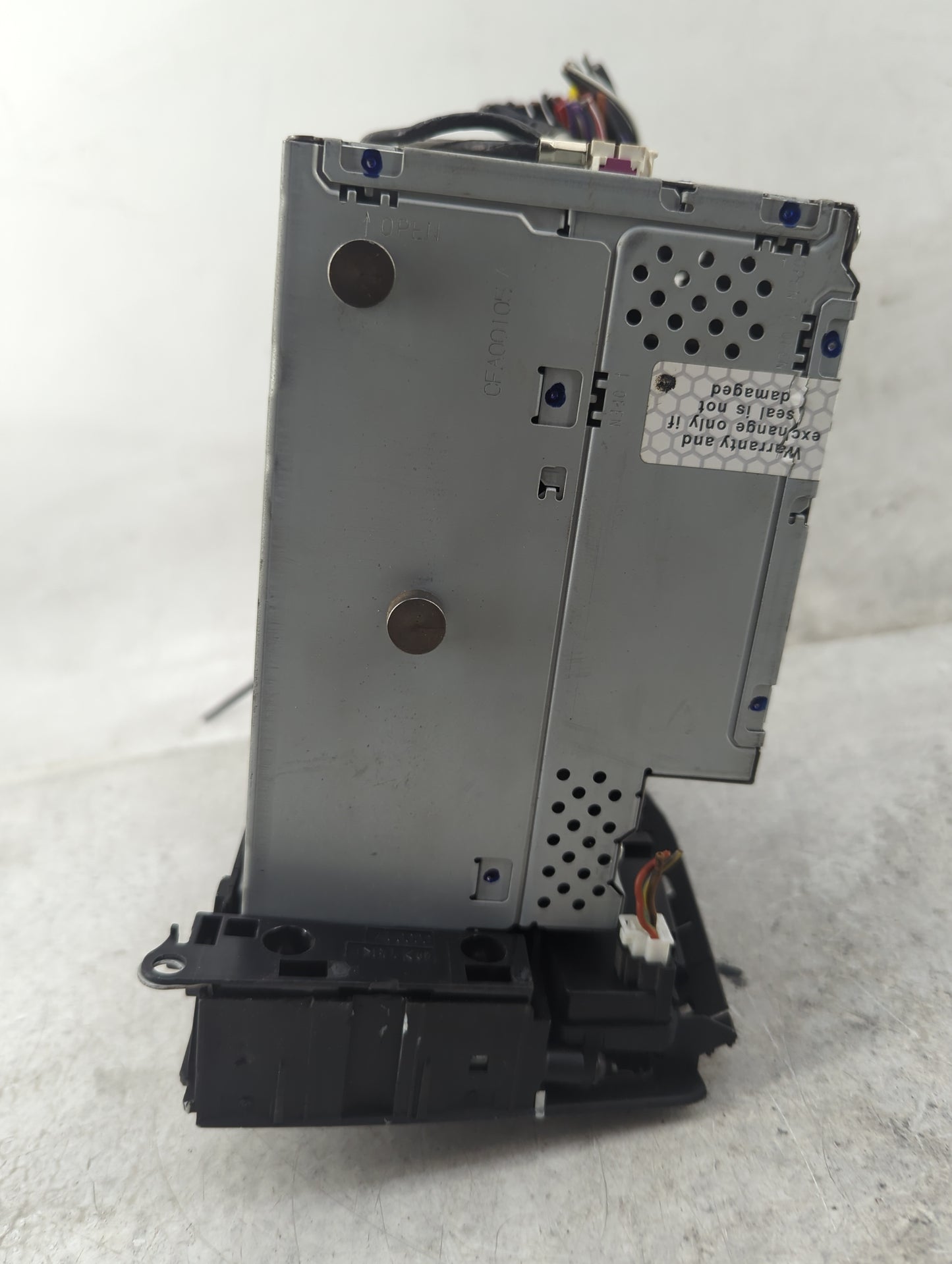 2011 Mercedes-Benz C300 Radio AM FM Cd Player Receiver Replacement P/N:A2049008805 A2049016001, A2049024502 Fits Fits 2012 O