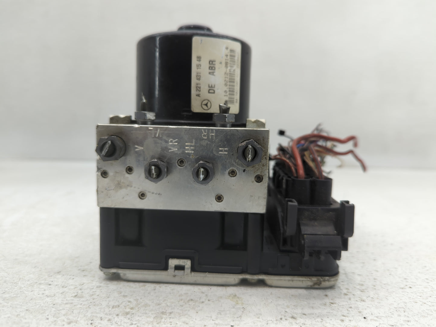 2011 Mercedes-Benz Cl500 ABS Pump Control Module Replacement P/N:A 221 431 15 48 Fits Fits 2012 2013 2014 OEM Used Auto Part