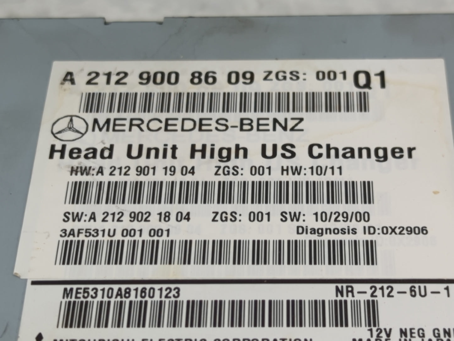 2011 Mercedes-Benz E-Class Radio AM FM Cd Player Receiver Replacement P/N:A2129008609 A2129011904, A2129021804 Fits Fits 201