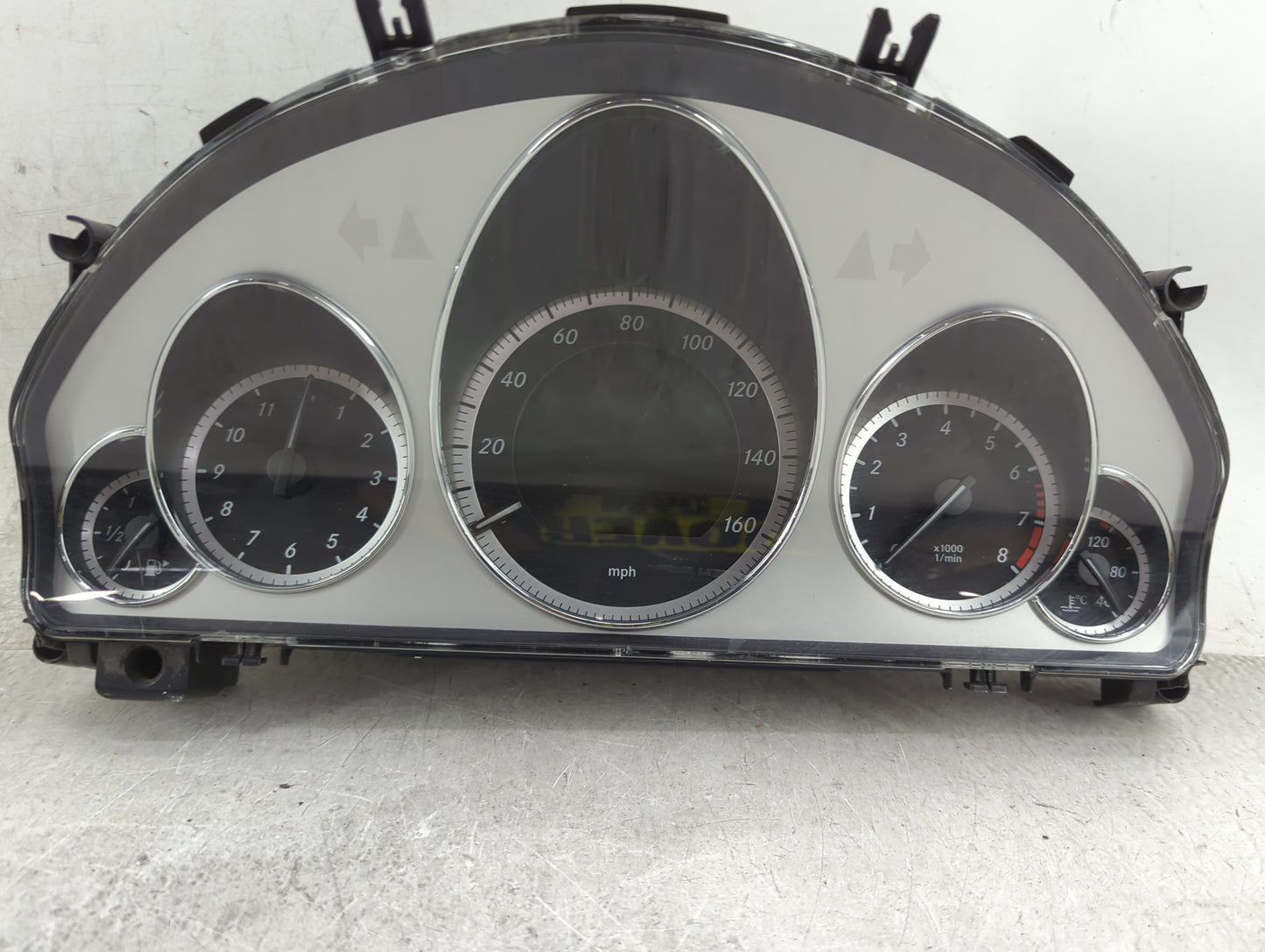 2011 Mercedes-Benz E-Class Instrument Cluster Speedometer Gauges P/N:A2129003110 A2C53427645, A2C53257171 Miles:86K Fits OEM