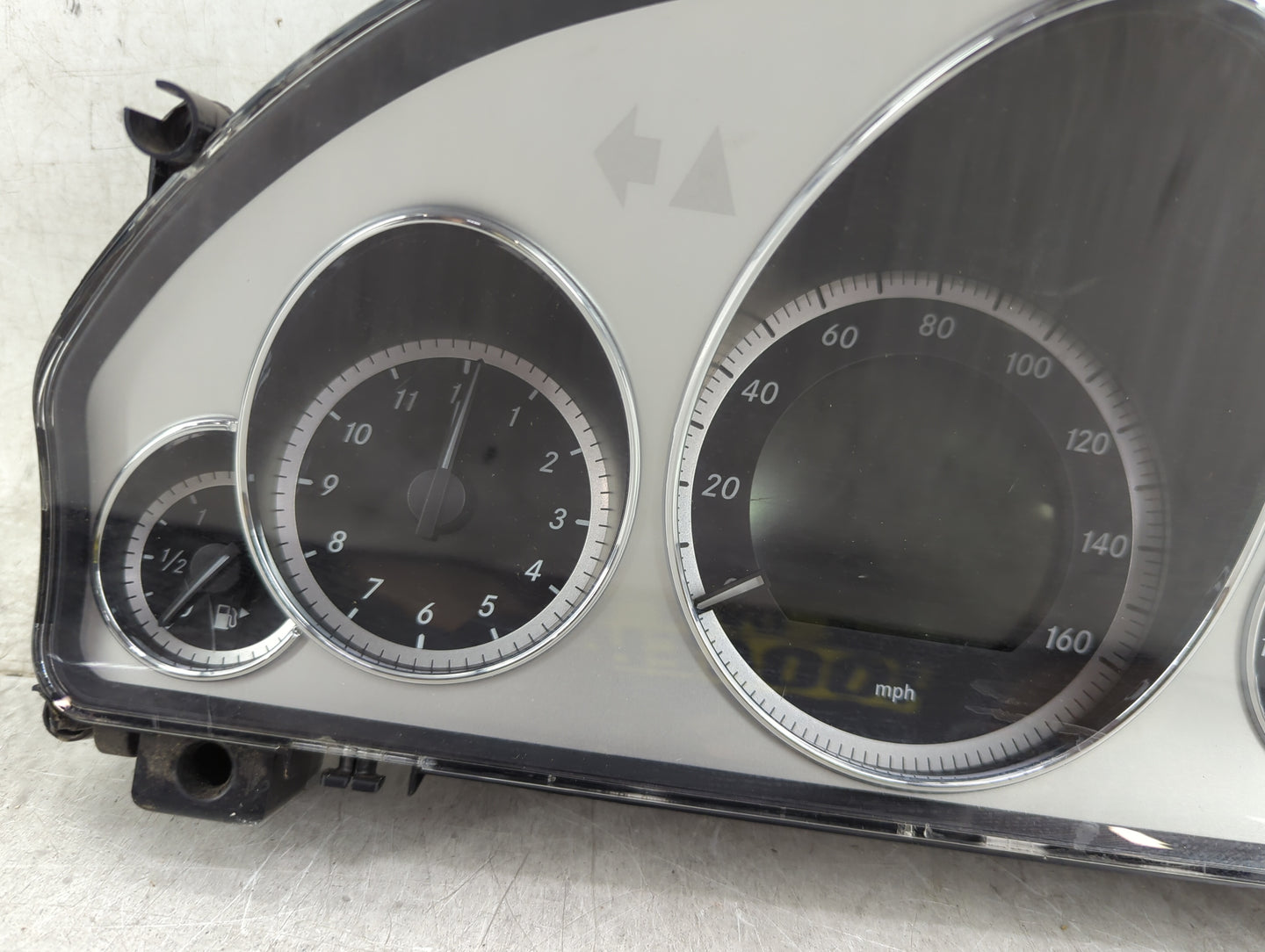 2011 Mercedes-Benz E-Class Instrument Cluster Speedometer Gauges P/N:A2129003110 A2C53427645, A2C53257171 Miles:86K Fits OEM