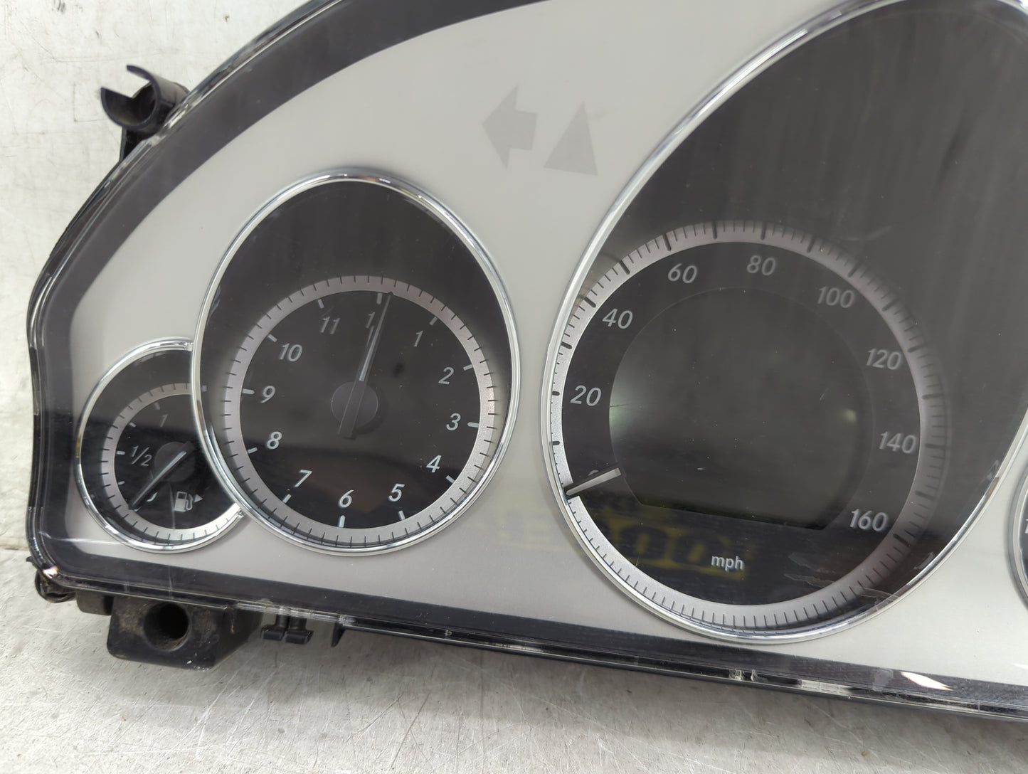 2011 Mercedes-Benz E-Class Instrument Cluster Speedometer Gauges P/N:A2129003110 A2C53427645, A2C53257171 Miles:86K Fits OEM