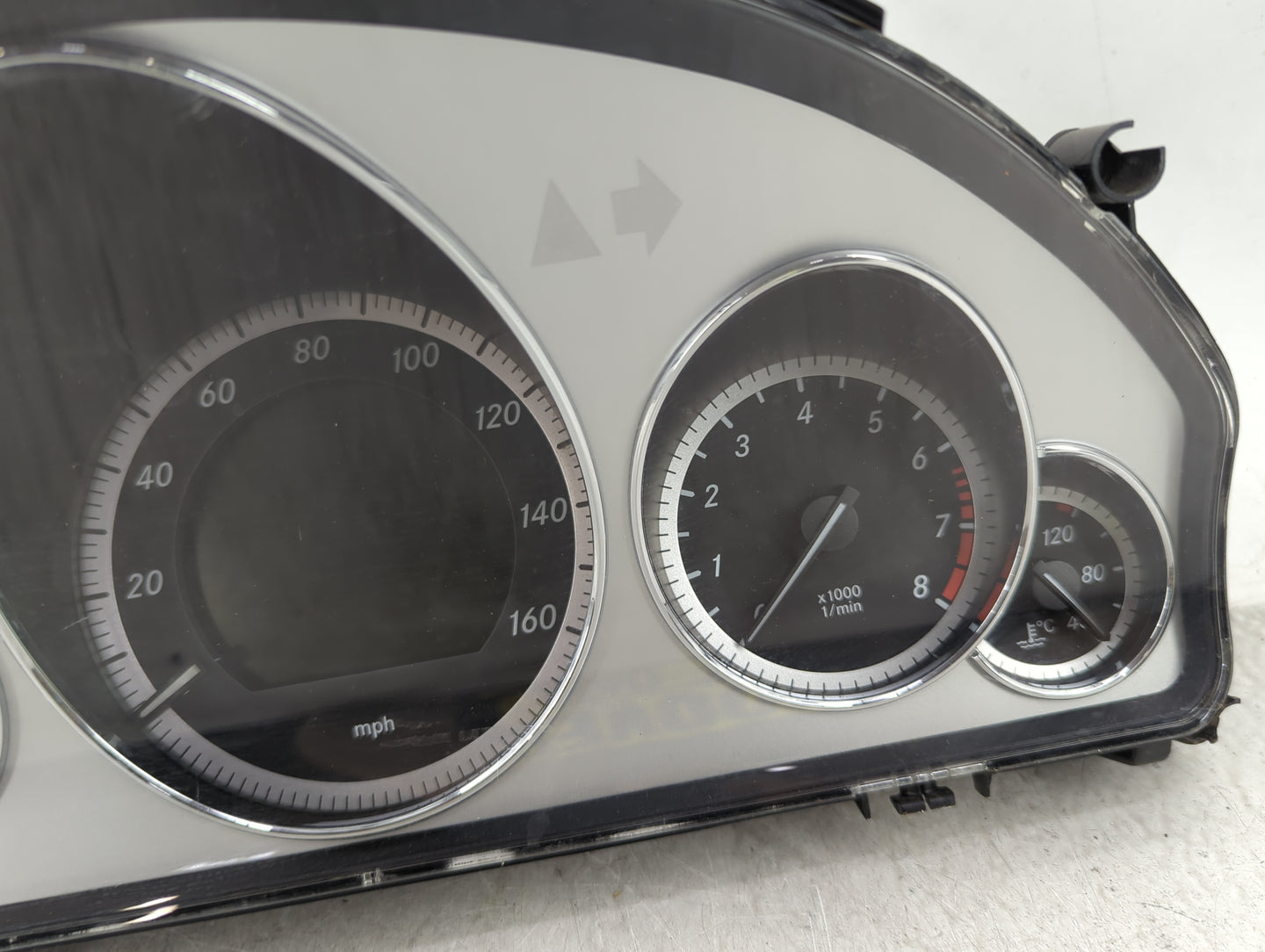 2011 Mercedes-Benz E-Class Instrument Cluster Speedometer Gauges P/N:A2129003110 A2C53427645, A2C53257171 Miles:86K Fits OEM