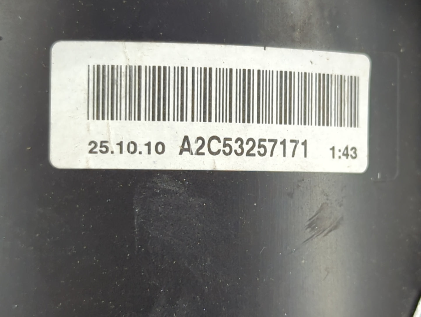 2011 Mercedes-Benz E-Class Instrument Cluster Speedometer Gauges P/N:A2129003110 A2C53427645, A2C53257171 Miles:86K Fits OEM