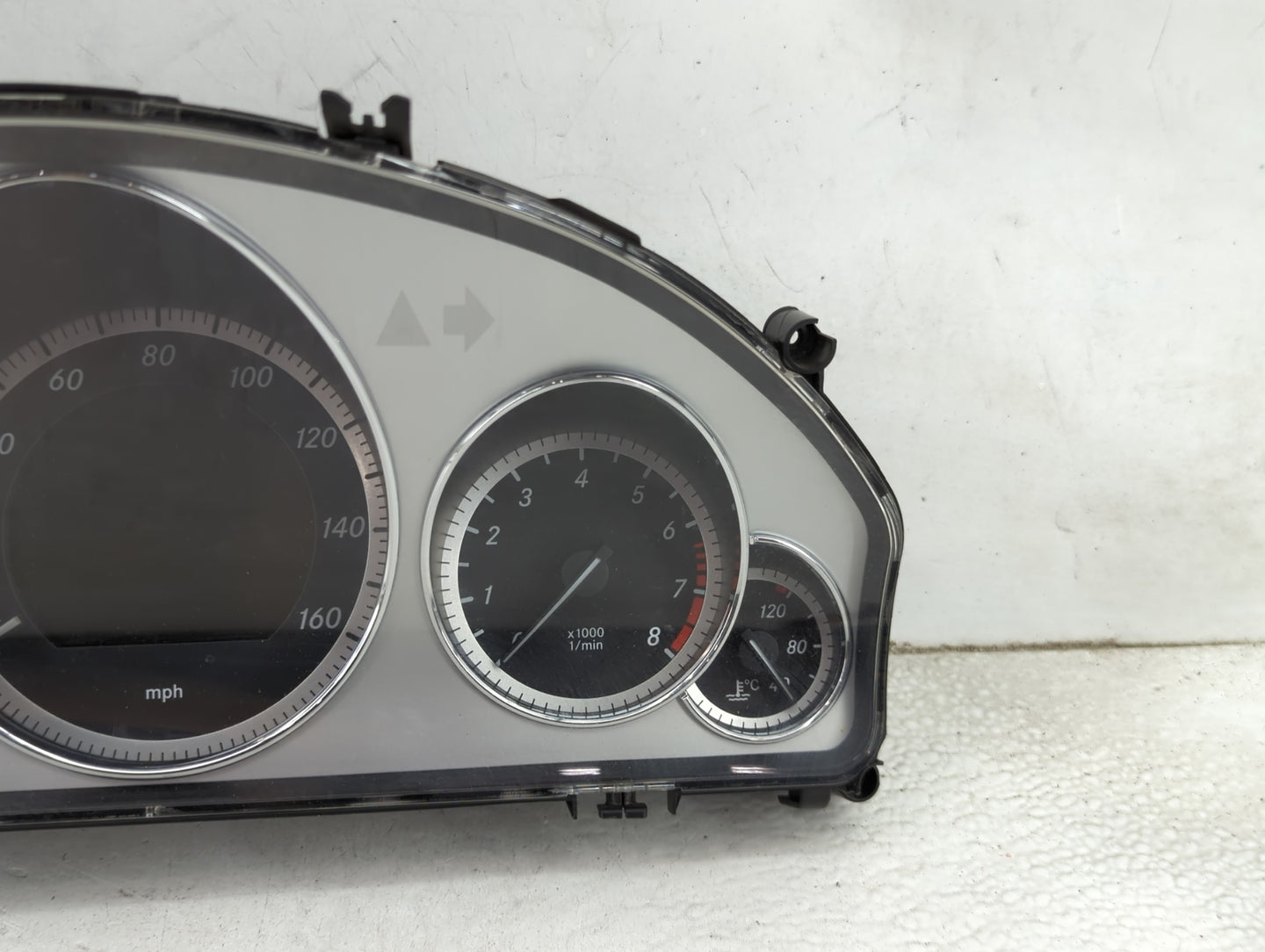 2011 Mercedes-Benz E-Class Instrument Cluster Speedometer Gauges P/N:A2C53257171 Miles:100K Fits OEM Used Auto Parts - Oemus