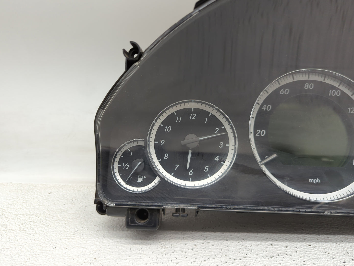 2011 Mercedes-Benz E-Class Instrument Cluster Speedometer Gauges P/N:A2129002709 A2C53416205, A2C53279093 Fits OEM Used Auto