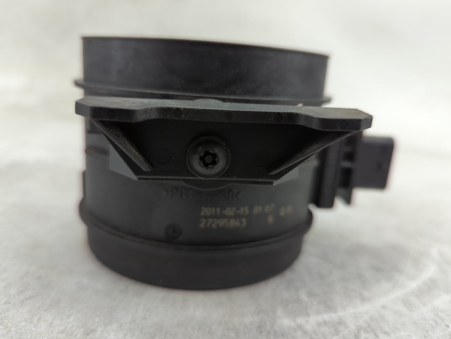 Mercedes-benz E-class Mass Air Flow Meter Maf - Oemusedautoparts1.com
