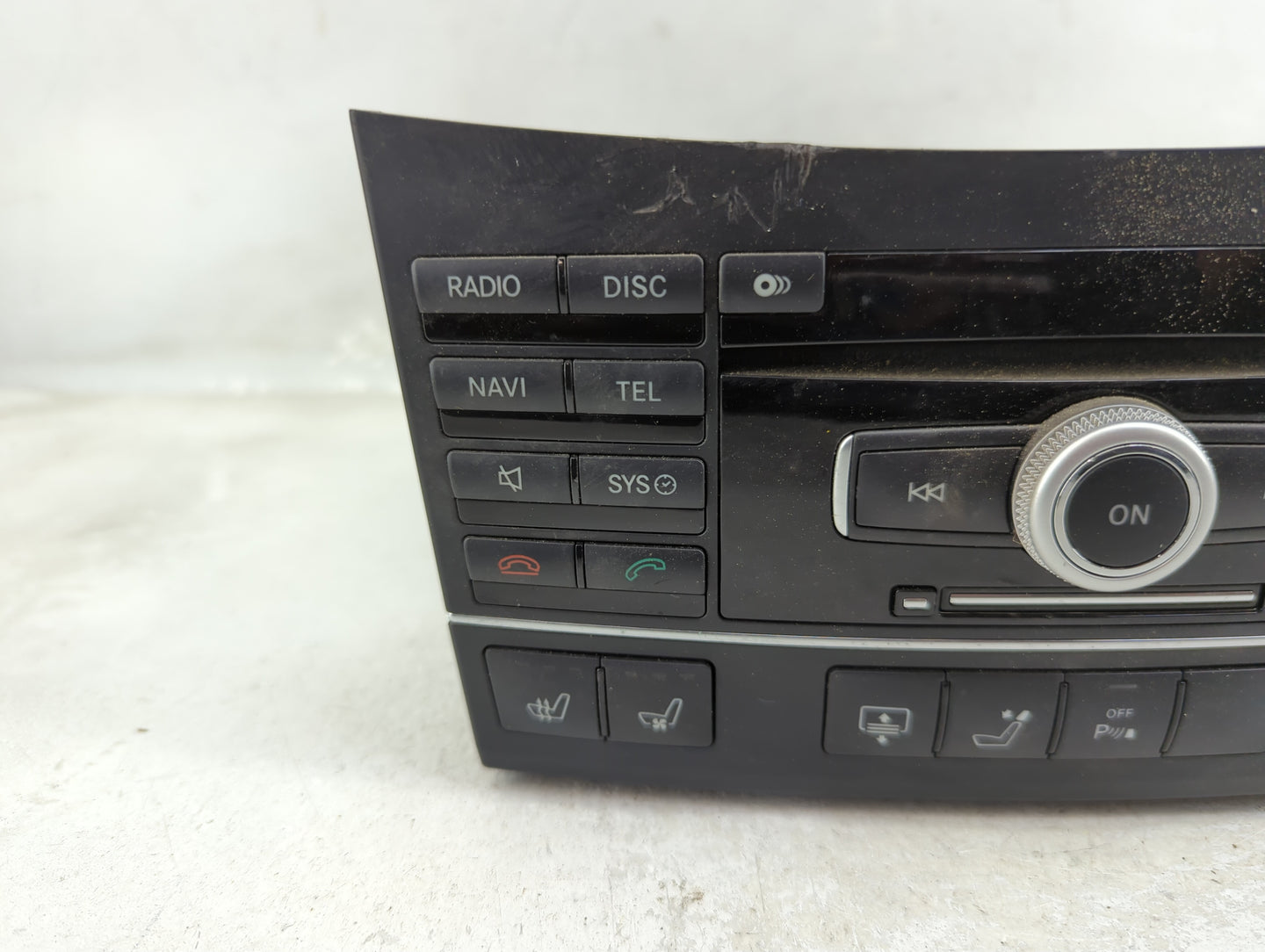 2011 Mercedes-Benz E-Class Radio AM FM Cd Player Receiver Replacement P/N:A2129008609 A2129006909, A2129011604 Fits Fits 201