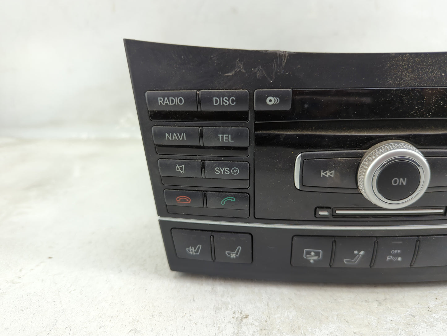 2011 Mercedes-Benz E-Class Radio AM FM Cd Player Receiver Replacement P/N:A2129008609 A2129006909, A2129011604 Fits Fits 201