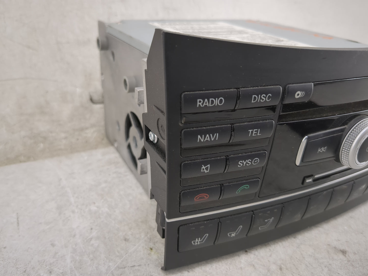 2011 Mercedes-Benz E-Class Radio AM FM Cd Player Receiver Replacement P/N:A2129006909 A2129011604, A2129020904 Fits Fits 201