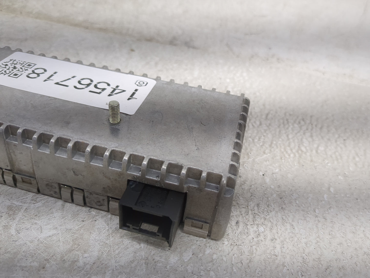 2011 Mercedes-benz E-class Radio Speaker Amplifier - Oemusedautoparts1.com