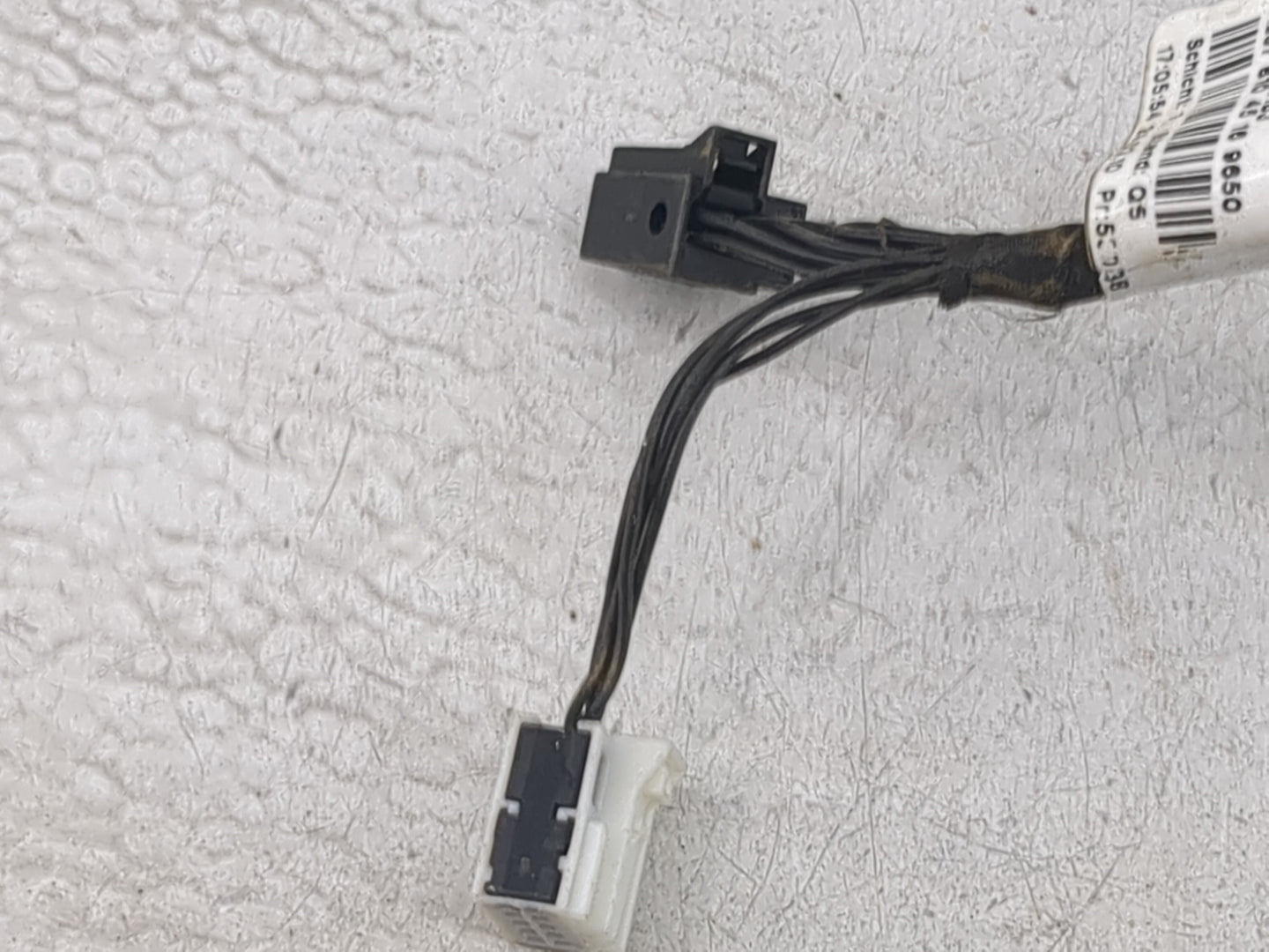 2011 Mercedes-Benz E-Class Driver Side View Mirror - Left Door Mirror OEM Used - Oemusedautoparts1.com