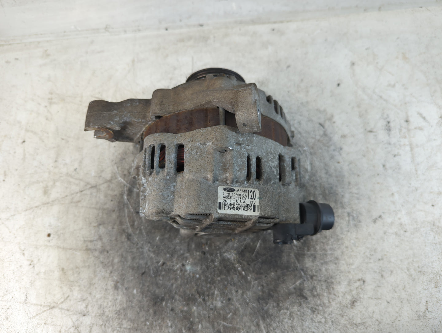2011 Mercedes-Benz E250 Alternator Replacement Generator Charging Assembly Engine OEM P/N:A003TG5591ZC 9C2T 10300 DA Fits OE