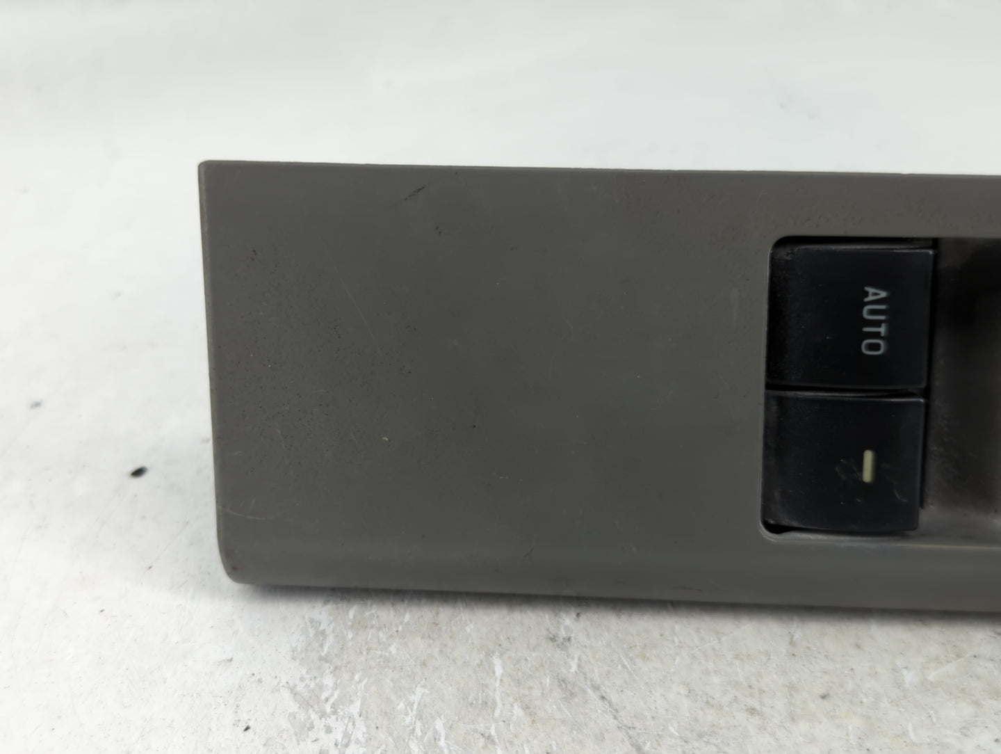 2011 Mercedes-Benz E250 Master Power Window Switch Replacement Driver Side Left P/N:8C3T-14540-ABW Fits OEM Used Auto Parts 