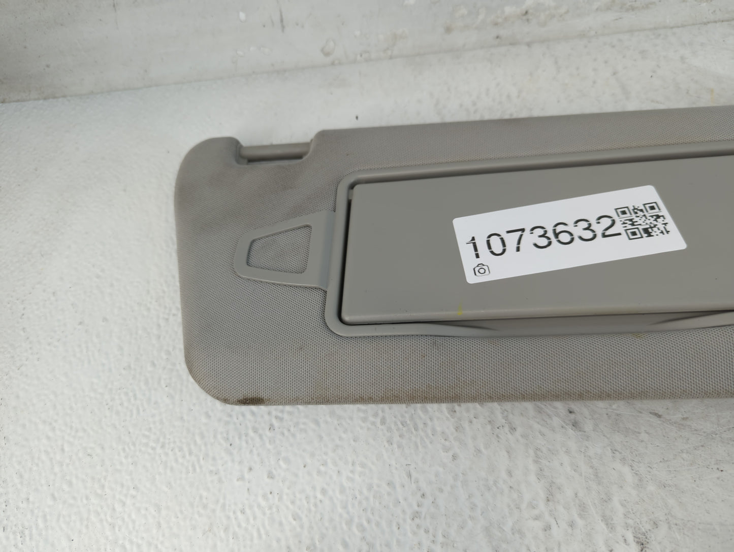 2010-2013 Mercedes-Benz E350 Sun Visor Shade Replacement Passenger Right Mirror Fits Fits 2010 2011 2012 2013 OEM Used Auto 