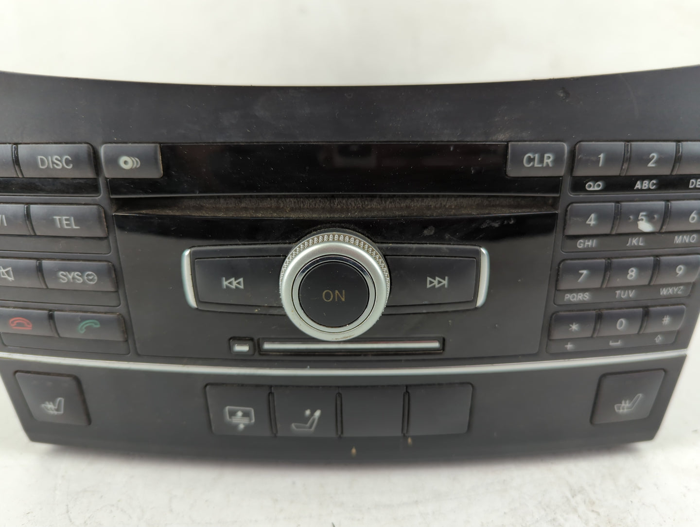2010-2012 Mercedes-Benz E350 Radio AM FM Cd Player Receiver Replacement P/N:A 212 900 86 09 Fits Fits 2010 2011 2012 OEM Use