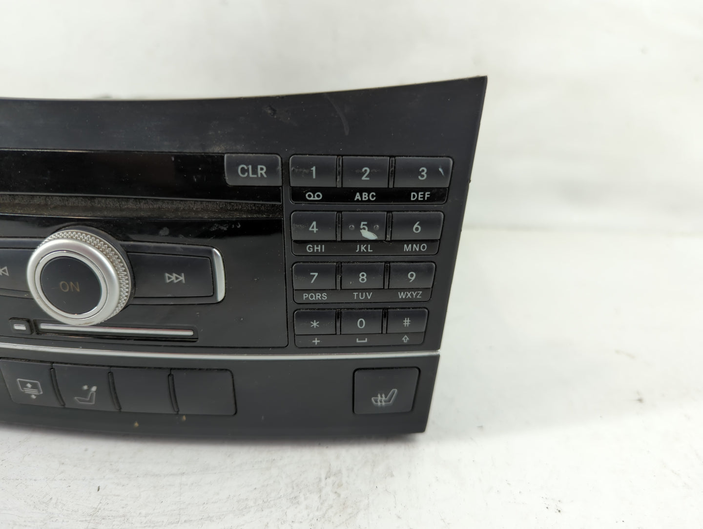 2010-2012 Mercedes-Benz E350 Radio AM FM Cd Player Receiver Replacement P/N:A 212 900 86 09 Fits Fits 2010 2011 2012 OEM Use