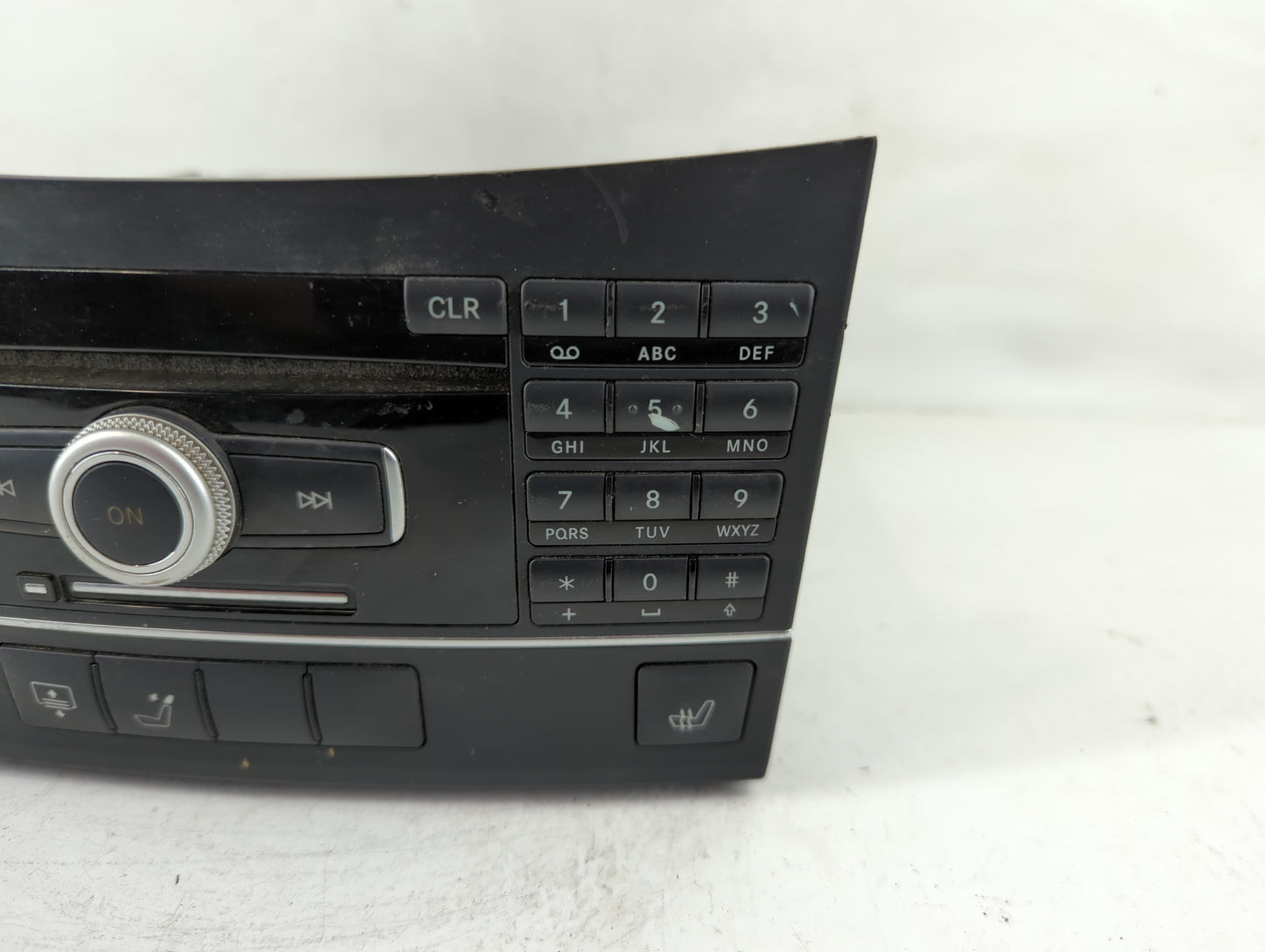 2010-2012 Mercedes-Benz E350 Radio AM FM Cd Player Receiver Replacement P/N:A 212 900 86 09 Fits Fits 2010 2011 2012 OEM Use