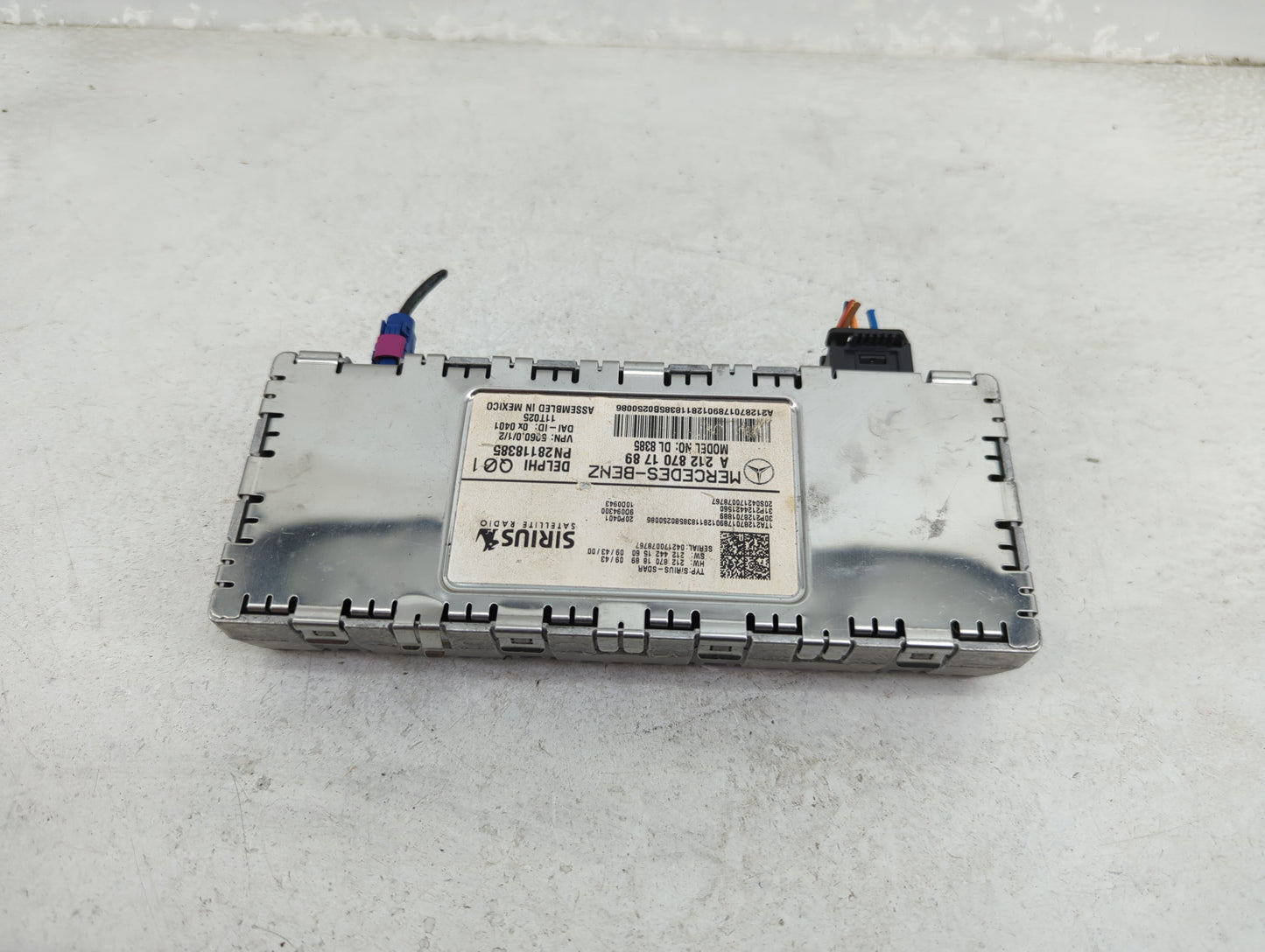 2010-2013 Mercedes-Benz E350 Radio AM FM Cd Player Receiver Replacement P/N:A2128701789 28118385 Fits OEM Used Auto Parts - 