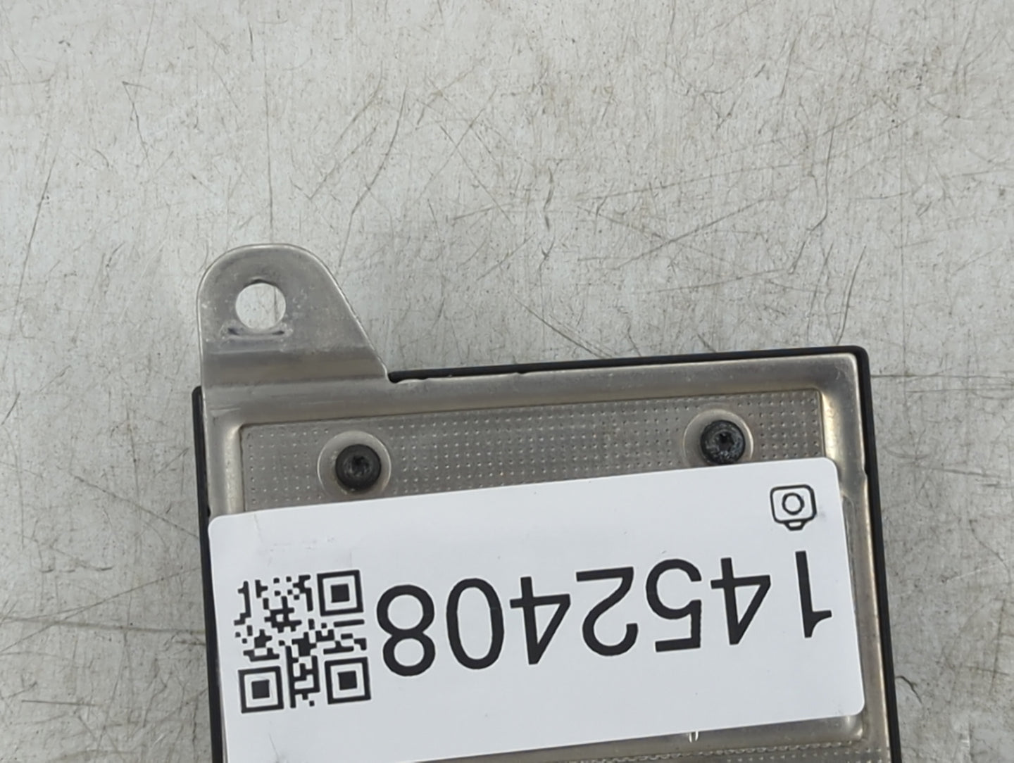 2011 Mercedes-benz E350 Body Control Module Bcm Inner Cabin Fuse Box - Oemusedautoparts1.com