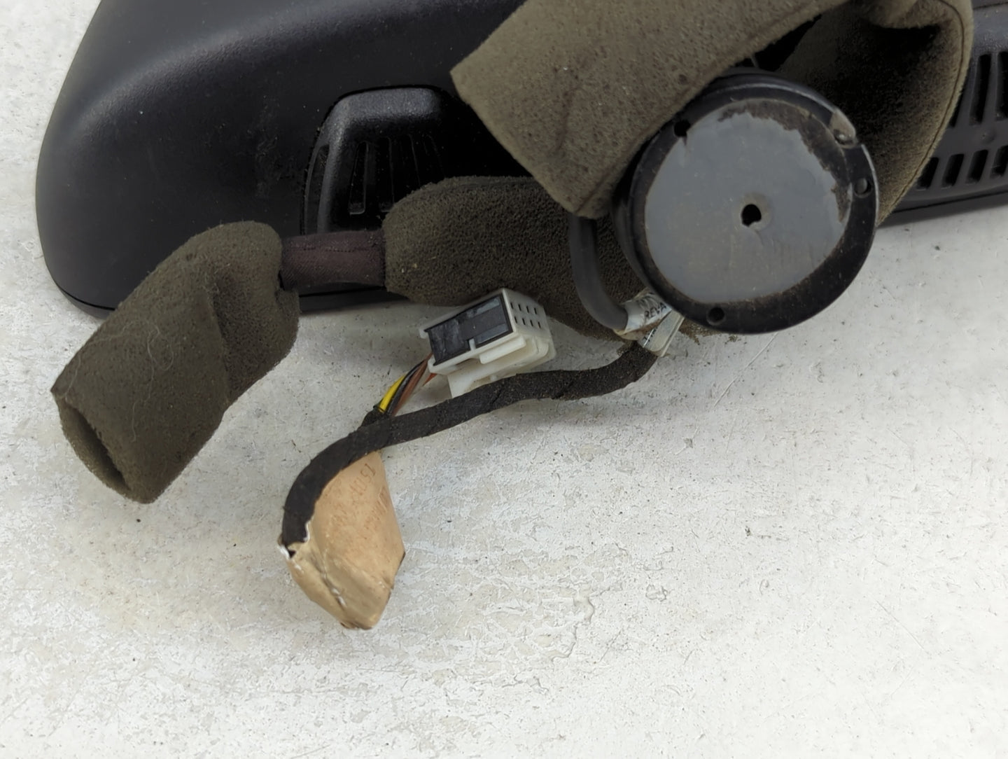 2011 Mercedes-Benz E350 Interior Rear View Mirror Replacement OEM Fits OEM Used Auto Parts - Oemusedautoparts1.com