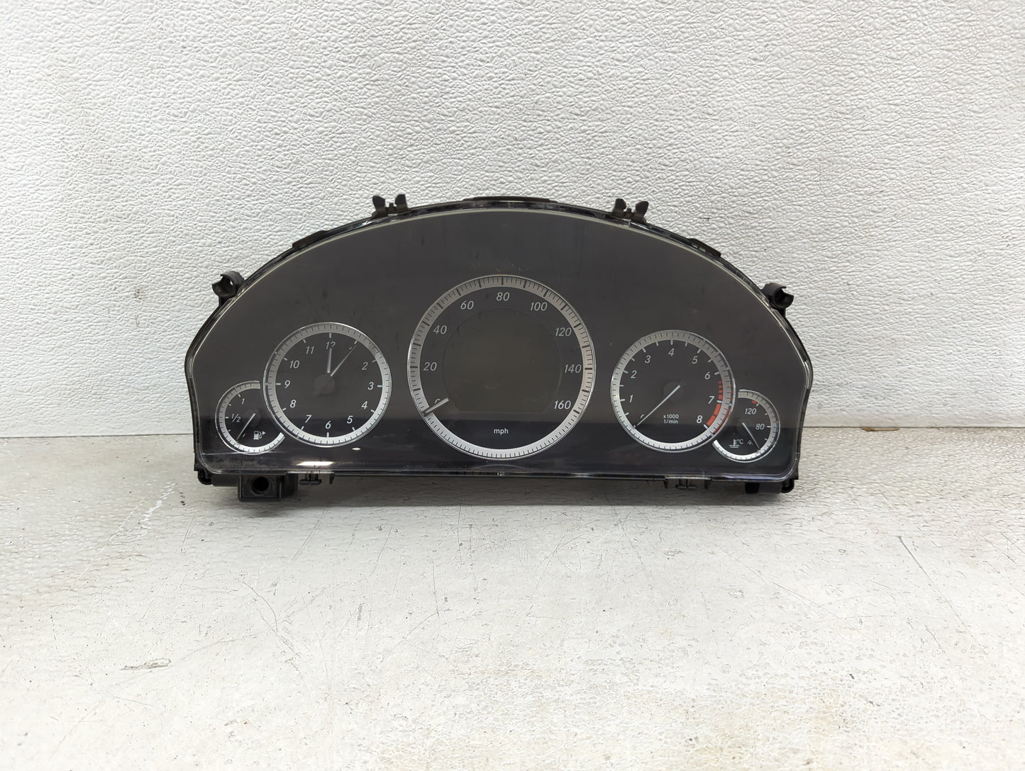 2011 Mercedes-Benz E350 Instrument Cluster Speedometer Gauges P/N:A2129004204 Miles: Fits OEM Used Auto Parts - Oemusedautop