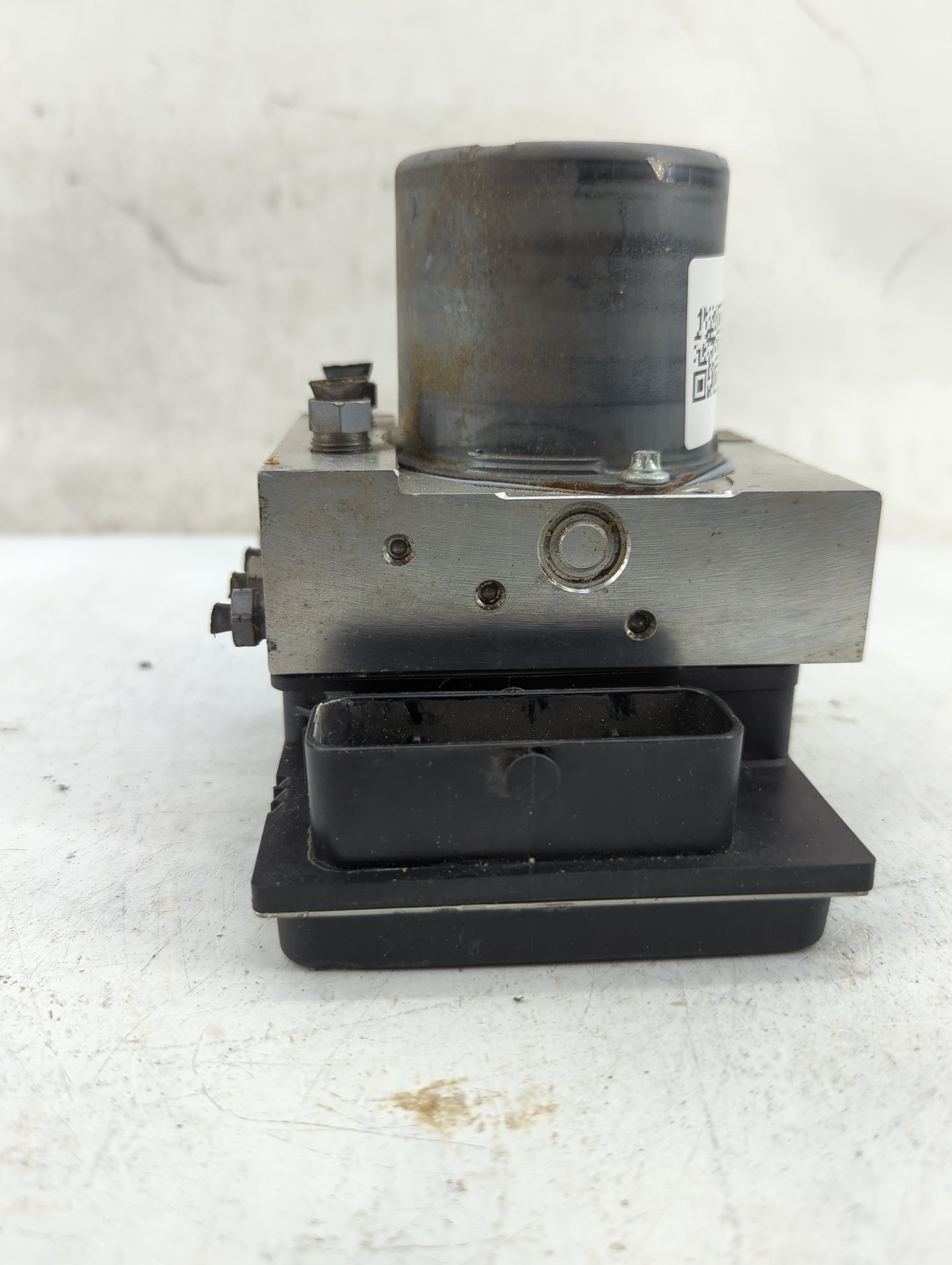 2011-2012 Mercedes-Benz E350 ABS Pump Control Module Replacement P/N:A212 431 35 12 Fits Fits 2011 2012 OEM Used Auto Parts 