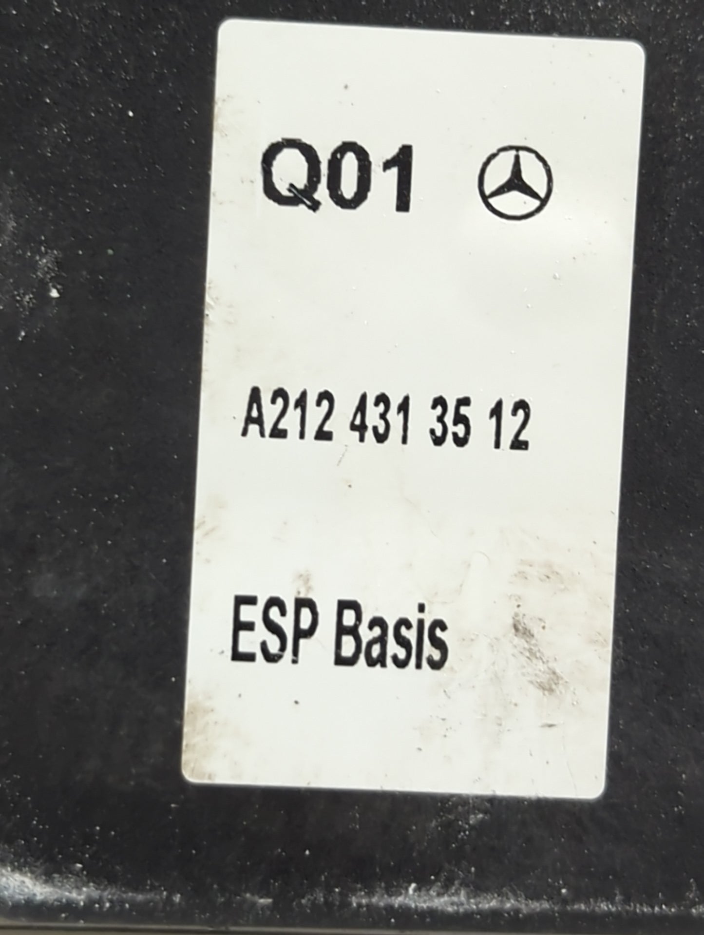 2011-2012 Mercedes-Benz E350 ABS Pump Control Module Replacement P/N:A212 431 35 12 Fits Fits 2011 2012 OEM Used Auto Parts 