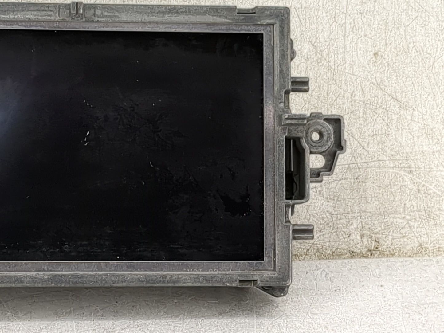 2010-2011 Mercedes-benz E350 Information Display Screen 1468852 - Oemusedautoparts1.com
