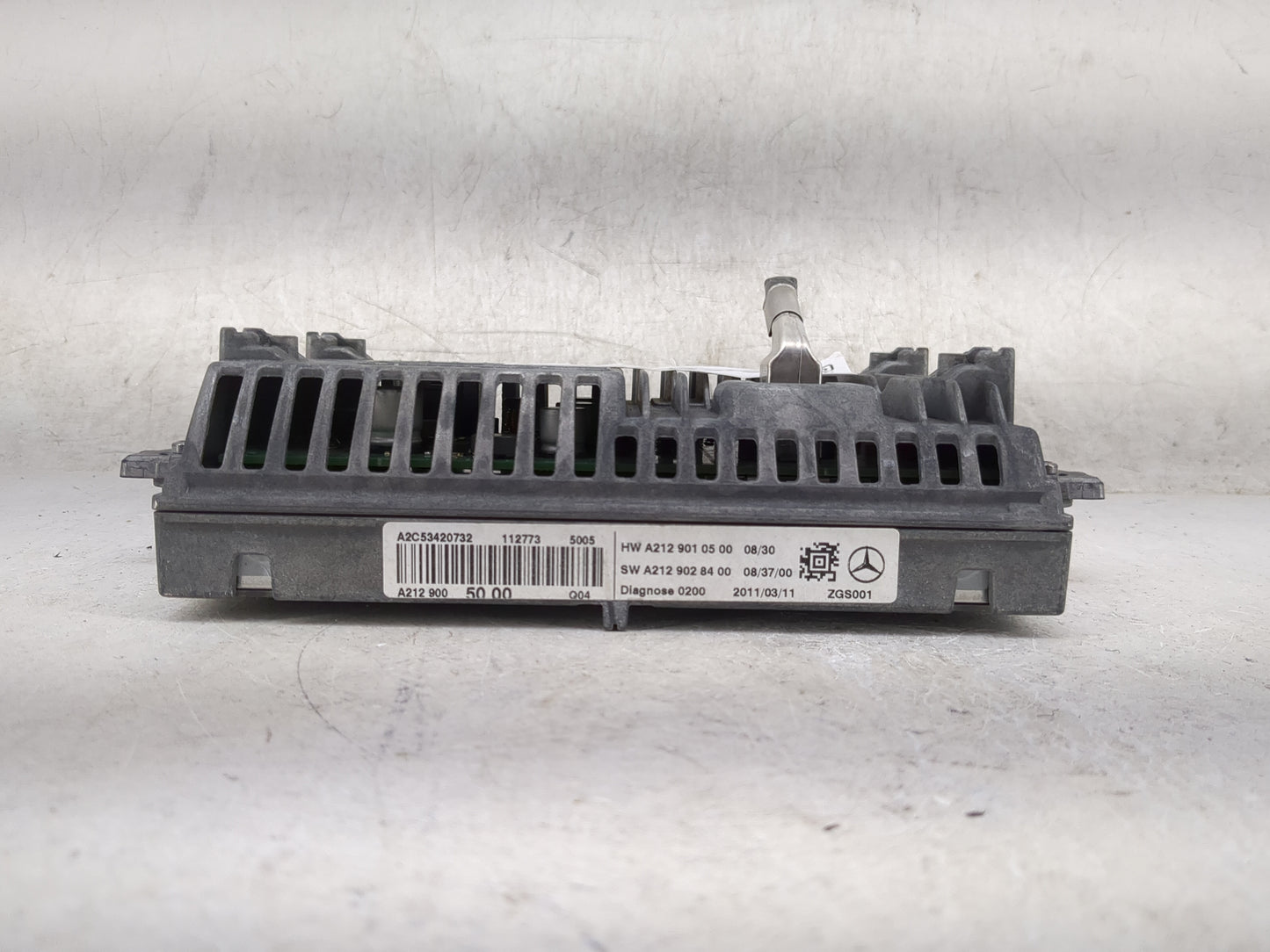 2010-2011 Mercedes-benz E350 Information Display Screen 1468852 - Oemusedautoparts1.com