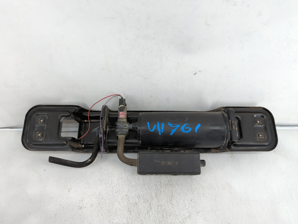 2011 Mercedes-benz E350 Spare Scissor Car Jack - Oemusedautoparts1.com