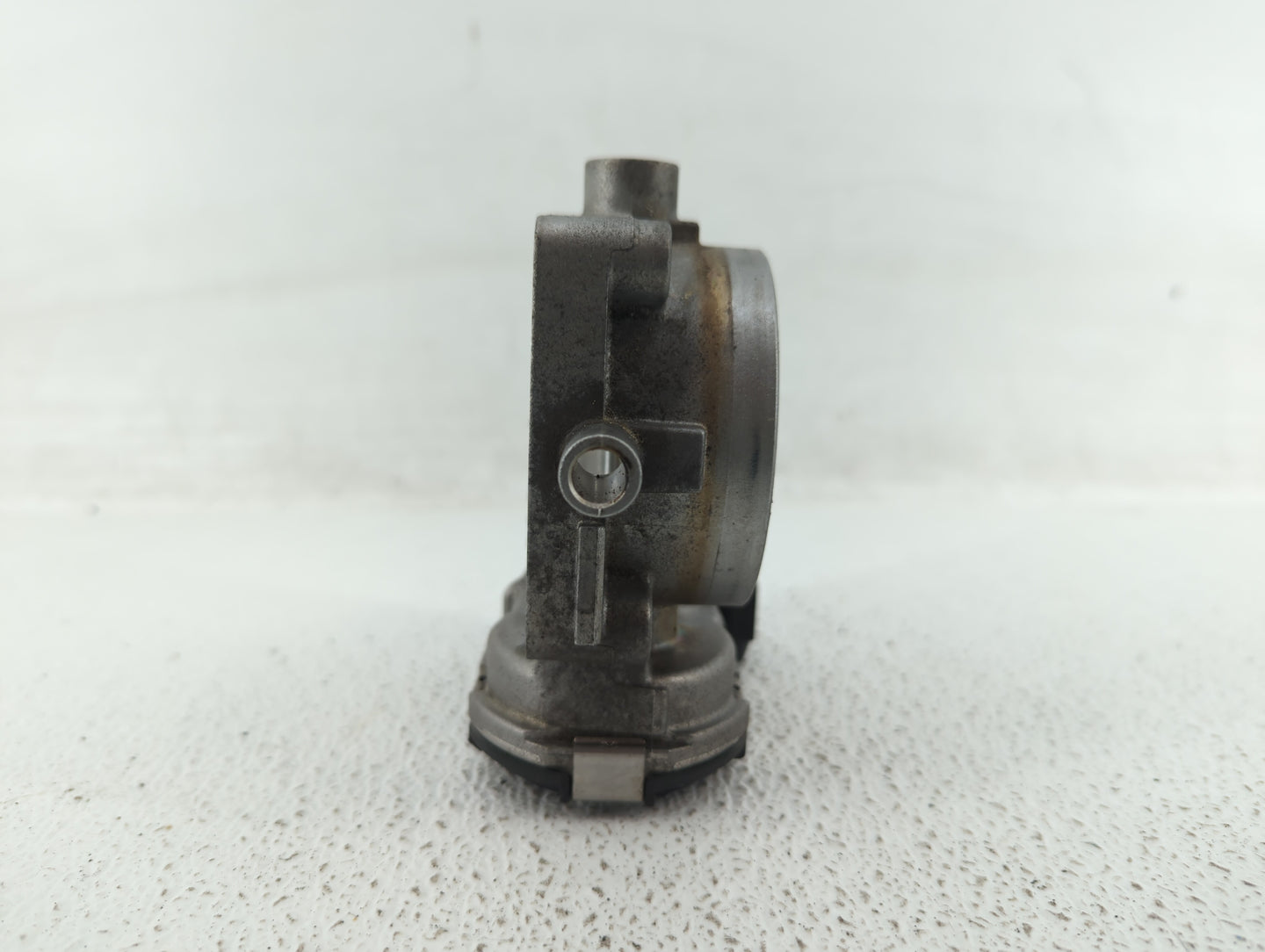2007-2011 Mercedes-Benz E350 Throttle Body P/N:A 113 141 01 25 1131410125 Fits OEM Used Auto Parts - Oemusedautoparts1.com