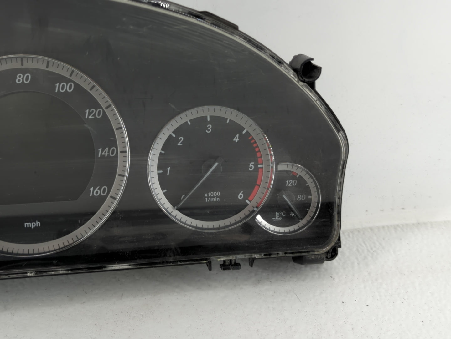 2011 Mercedes-Benz E350 Instrument Cluster Speedometer Gauges P/N:A212 900 12 10 ZGS 001 A212 900 12 10 Fits OEM Used Auto P