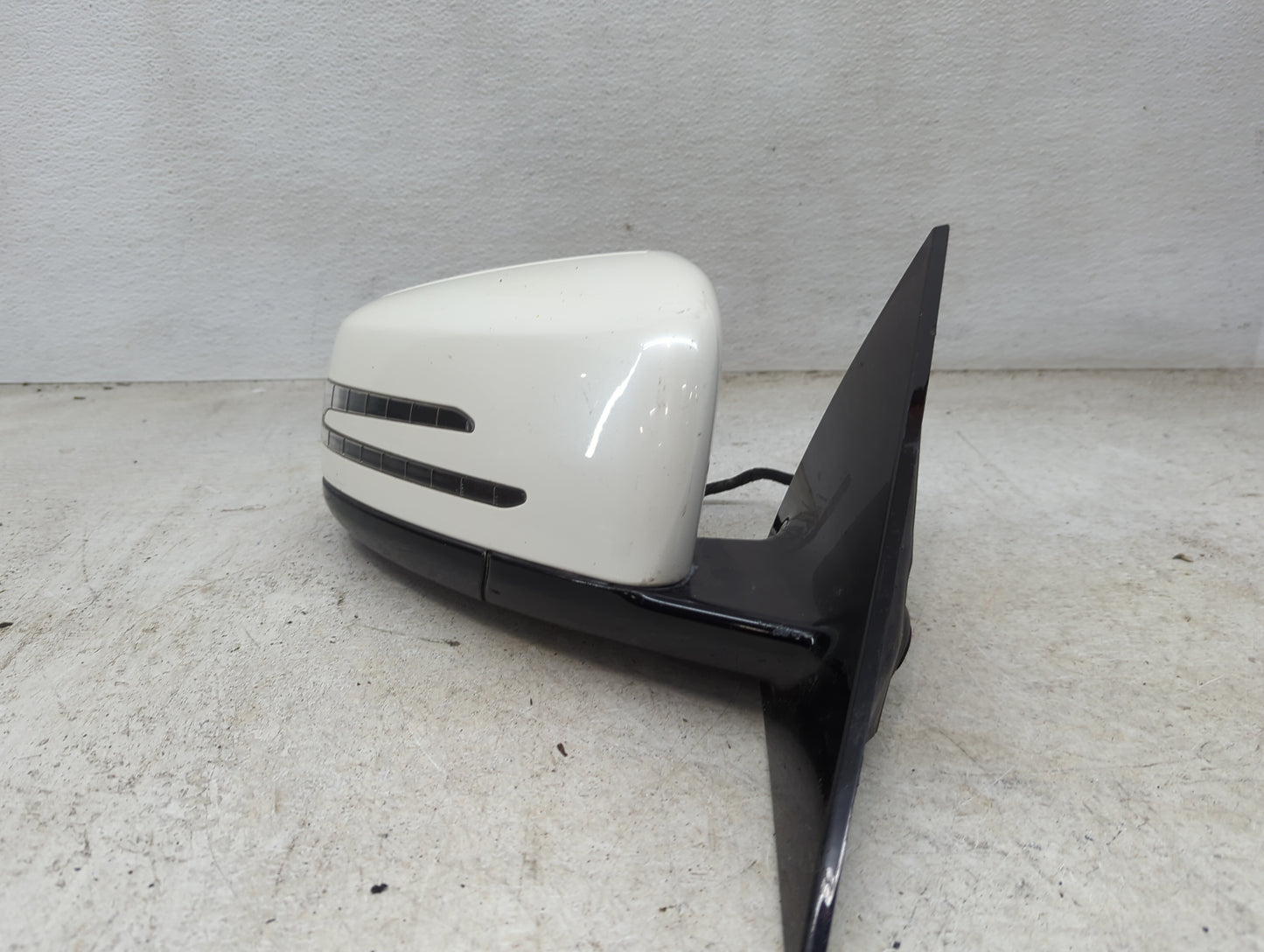 2011-2017 Mercedes-Benz E550 Passenger Side View Mirror - Right Door Mirror OEM Used - Oemusedautoparts1.com