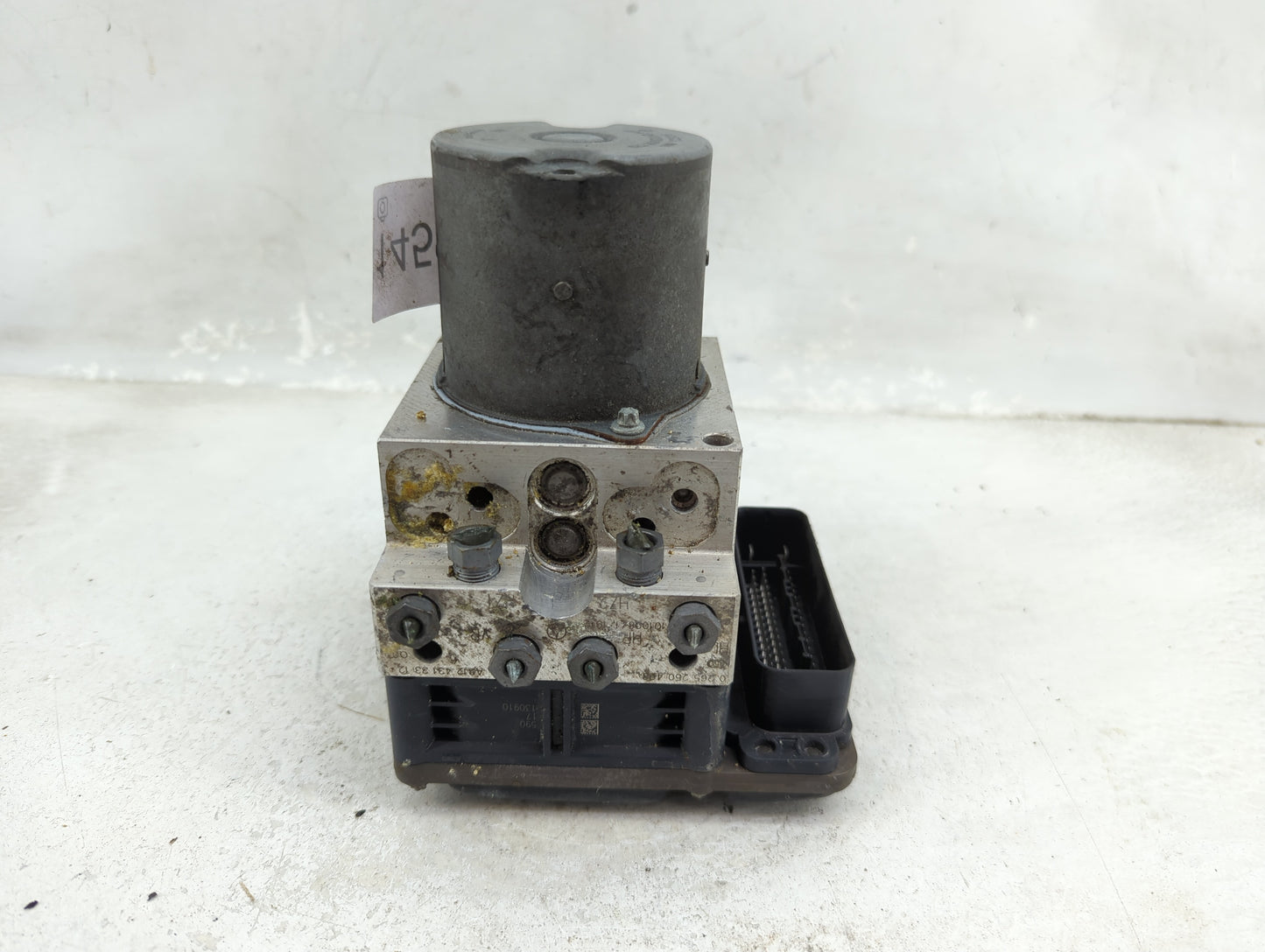 2011 Mercedes-Benz E550 ABS Pump Control Module Replacement P/N:A212 431 33 12 Fits Fits 2012 OEM Used Auto Parts - Oemuseda