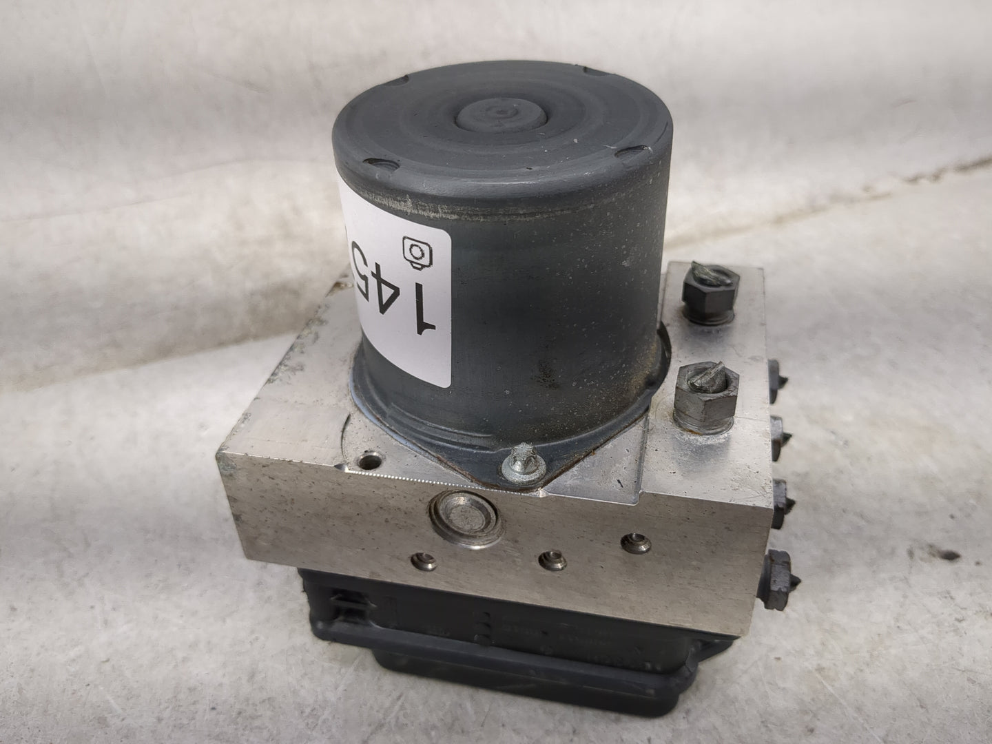 2011 Mercedes-Benz E550 ABS Pump Control Module Replacement P/N:0 265 236 369 A212 431 33 12 Fits Fits 2012 OEM Used Auto Pa