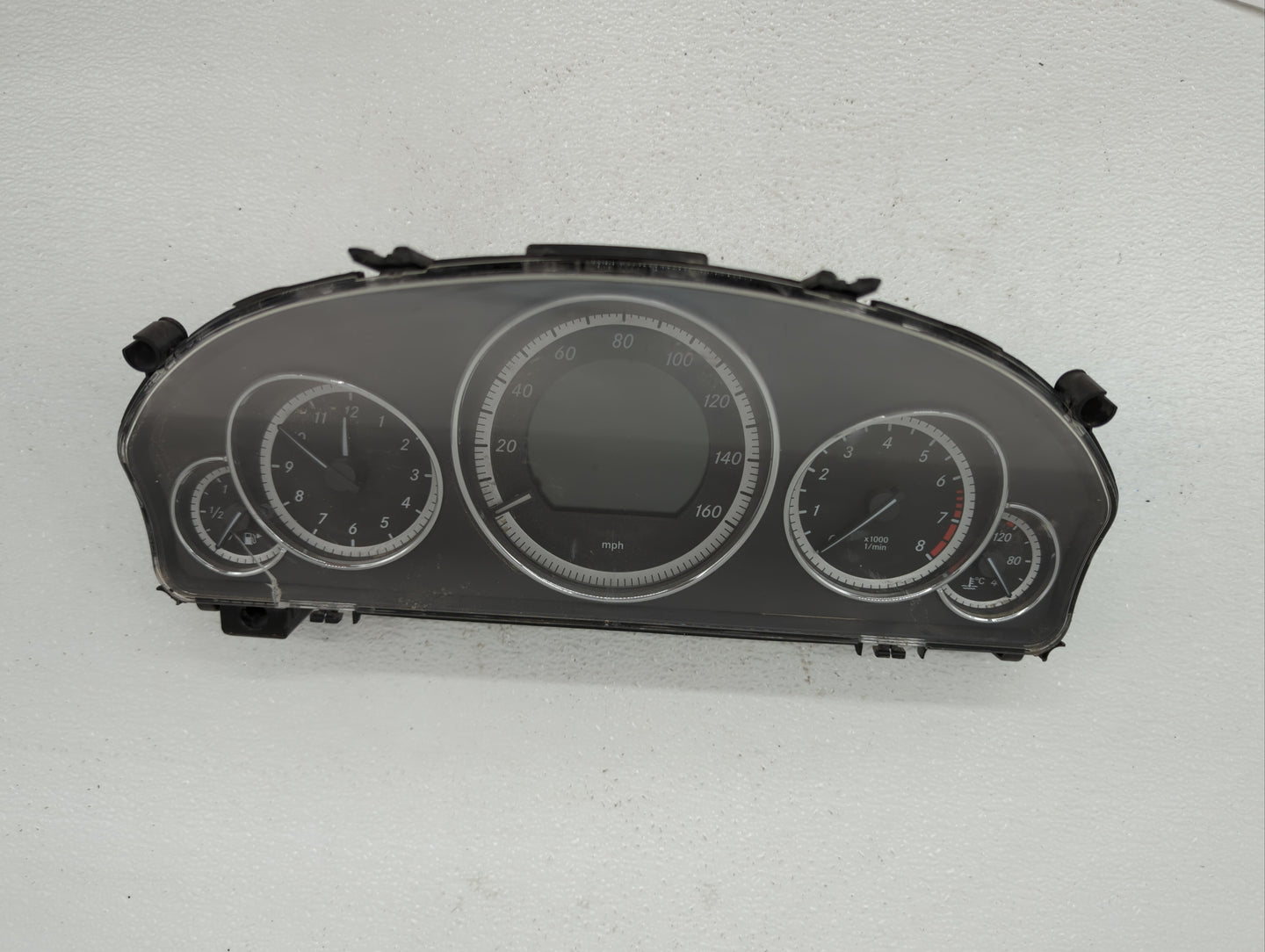 2011 Mercedes-Benz E550 Instrument Cluster Speedometer Gauges P/N:2129002710 A212 900 42 09, A2129004209 Fits OEM Used Auto 