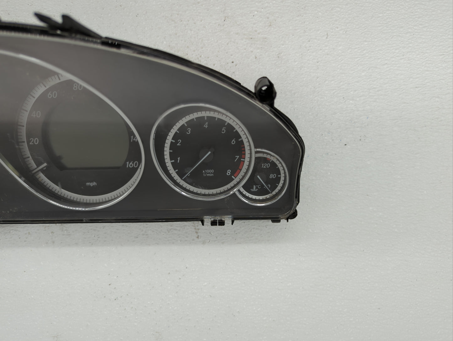 2011 Mercedes-Benz E550 Instrument Cluster Speedometer Gauges P/N:2129002710 A212 900 42 09, A2129004209 Fits OEM Used Auto 