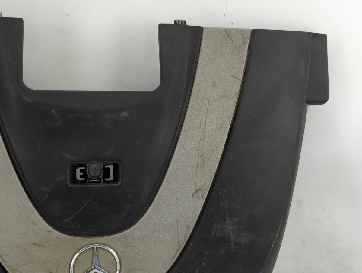 2011 Mercedes-benz Gl550 Engine Cover - Oemusedautoparts1.com