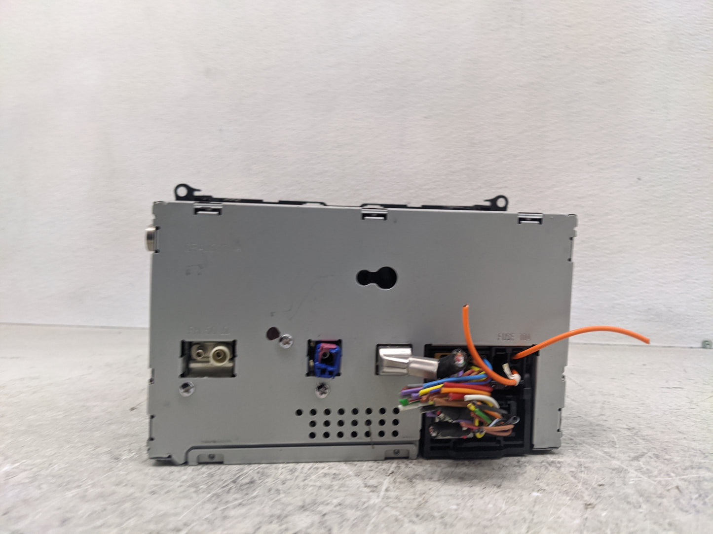2011 Mercedes-Benz Glk250 Radio AM FM Cd Player Receiver Replacement P/N:A 204 902 24 01 A 204 901 60 01 Fits Fits 2012 OEM 