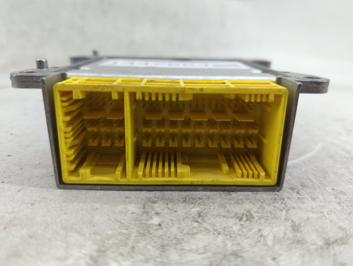 2011 Mercedes-benz Glk350 Safety Restraint Srs Airbag Control Module - Oemusedautoparts1.com