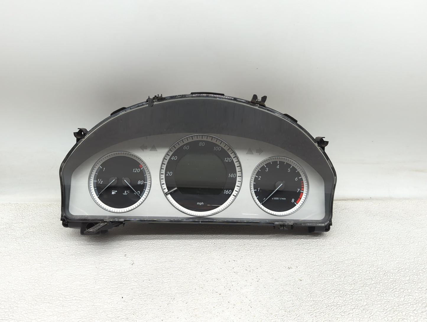 2011 Mercedes-Benz Glk350 Instrument Cluster Speedometer Gauges P/N:A2049001605 A2C53414725, A204 901 39 00, A204 902 27 02 