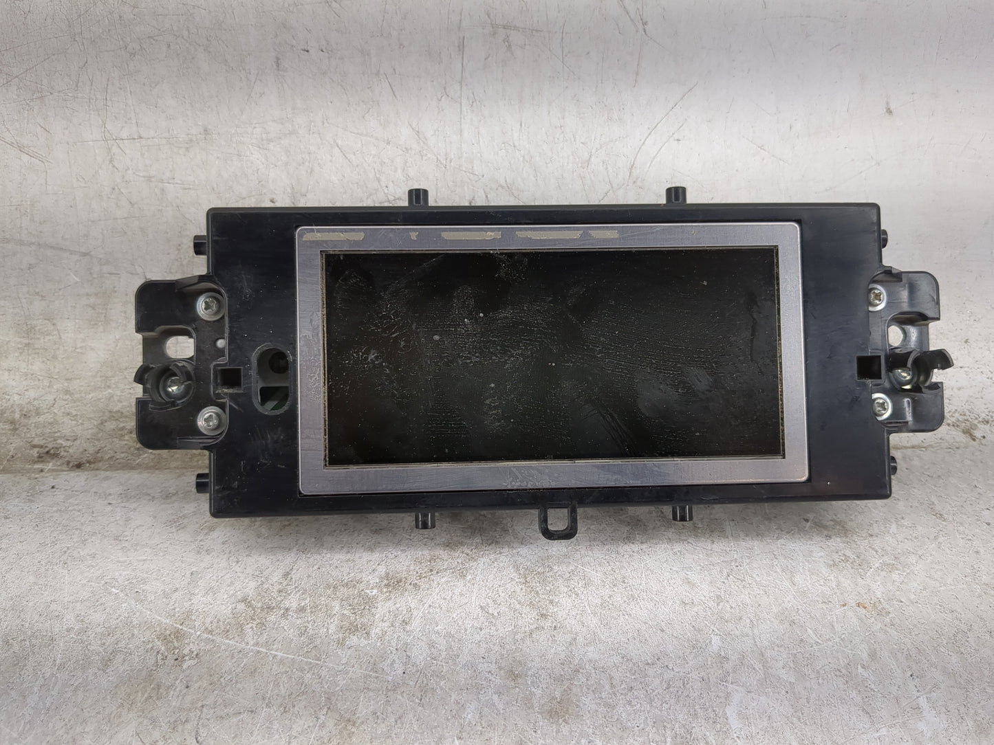 2010-2012 Mercedes-benz Glk350 Information Display Screen 1457658 - Oemusedautoparts1.com