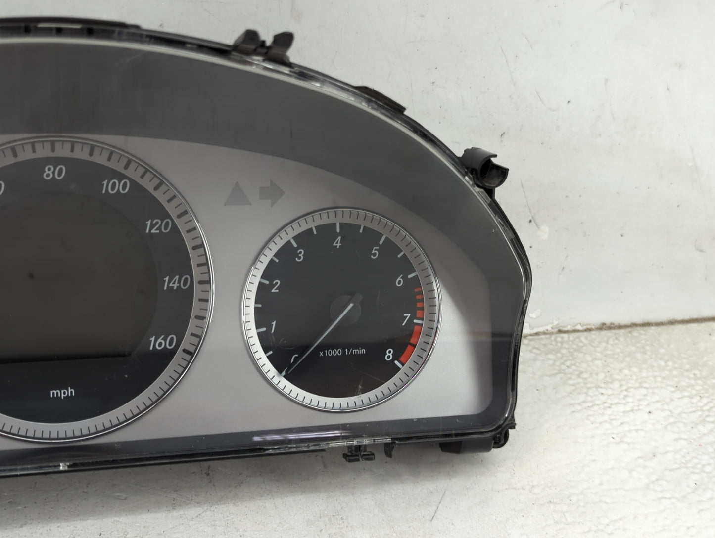 2011 Mercedes-Benz Glk350 Instrument Cluster Speedometer Gauges P/N:A2049001605 A2C53414725, A2049013900, A2049022702 Miles: