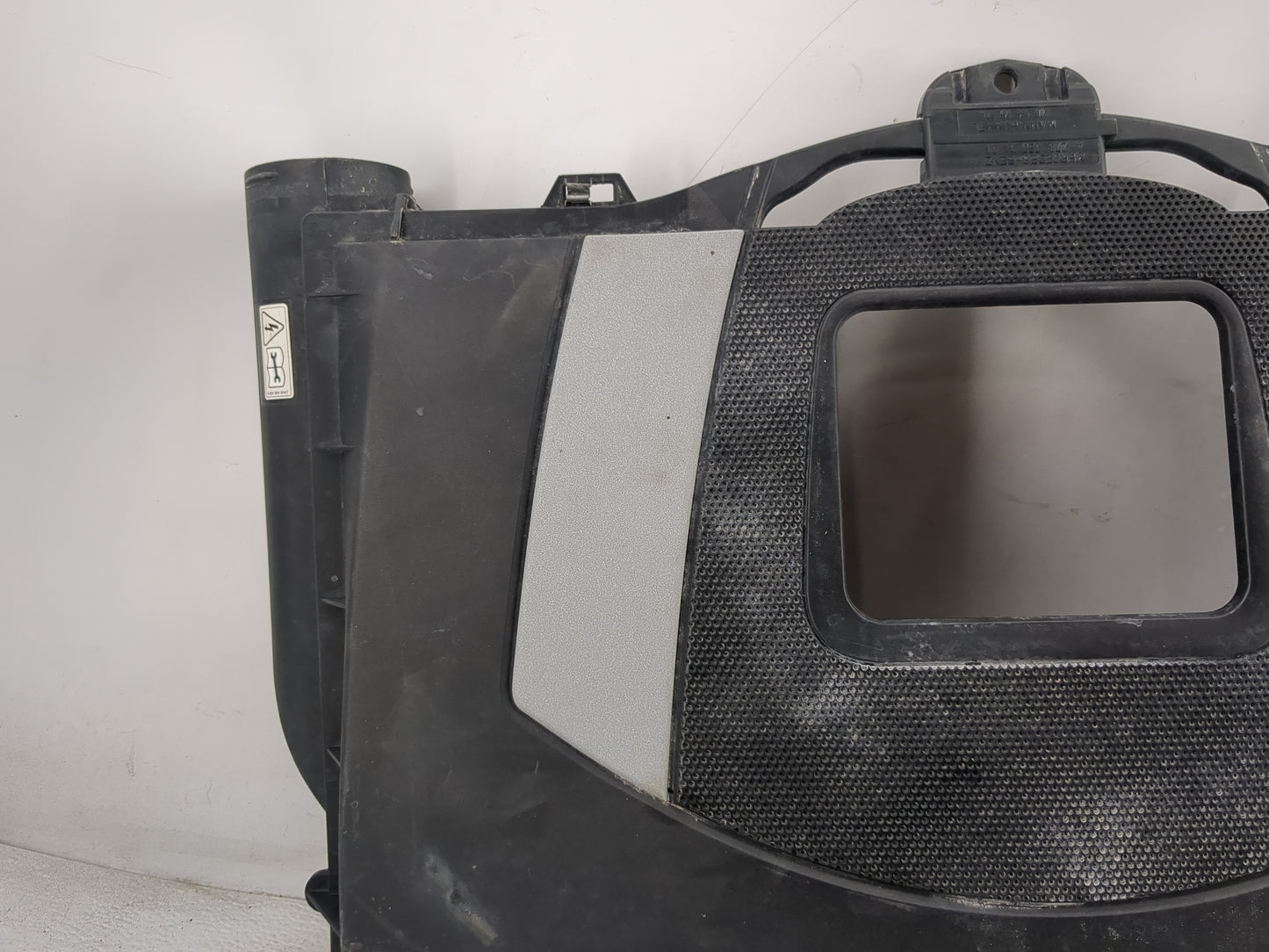 2011 Mercedes-benz Glk350 Engine Cover - Oemusedautoparts1.com
