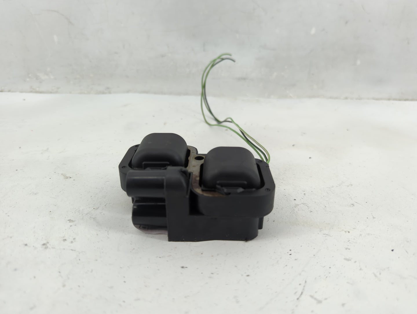 2006-2011 Mercedes-benz Ml350 Ignition Coil Igniter Pack - Oemusedautoparts1.com