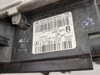 2011 Mercedes-benz R350 Passenger Right Oem Head Light Headlight Lamp - Oemusedautoparts1.com